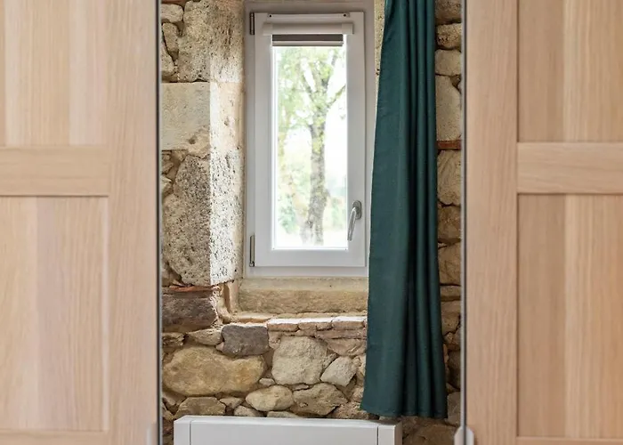 Le Du Taureau Villa *